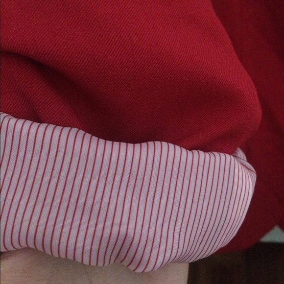 Ambiance - Picture 3 of 3